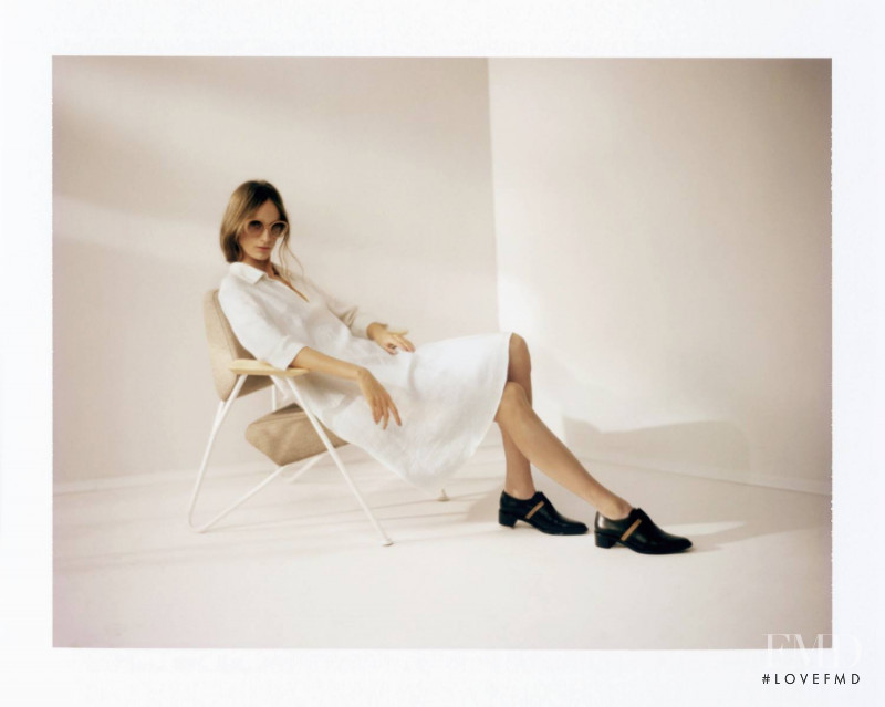 Hexeline advertisement for Spring/Summer 2015