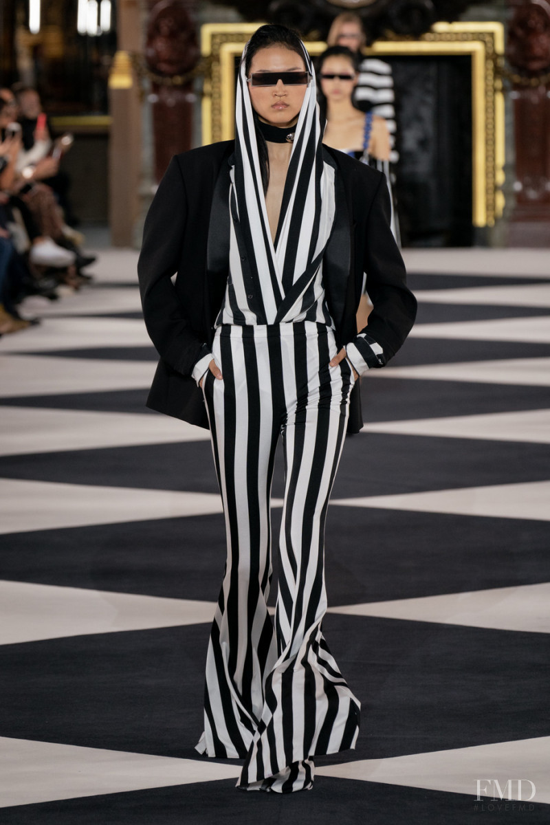 Cai Guannan featured in  the Balmain fashion show for Spring/Summer 2020