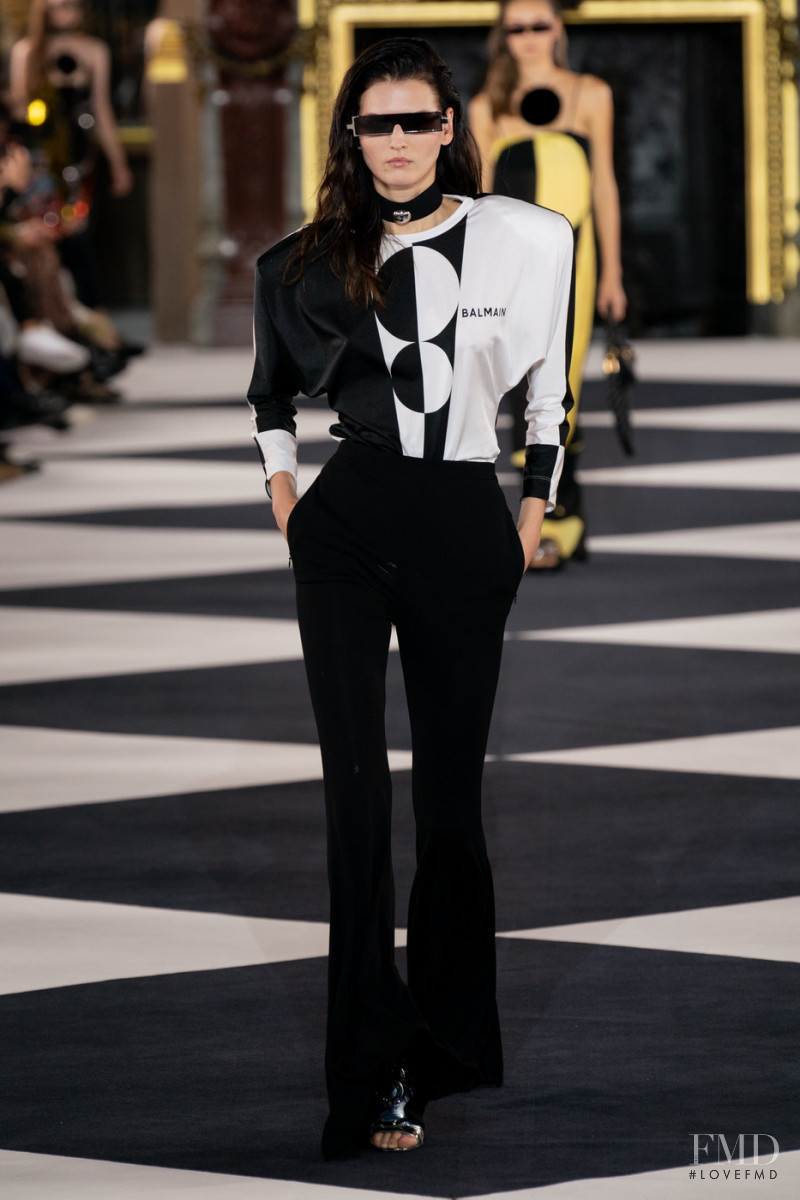 Katlin Aas featured in  the Balmain fashion show for Spring/Summer 2020