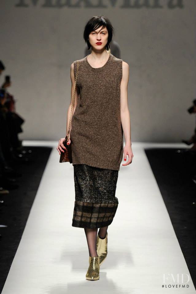 Lida Fox featured in  the Max Mara fashion show for Autumn/Winter 2014