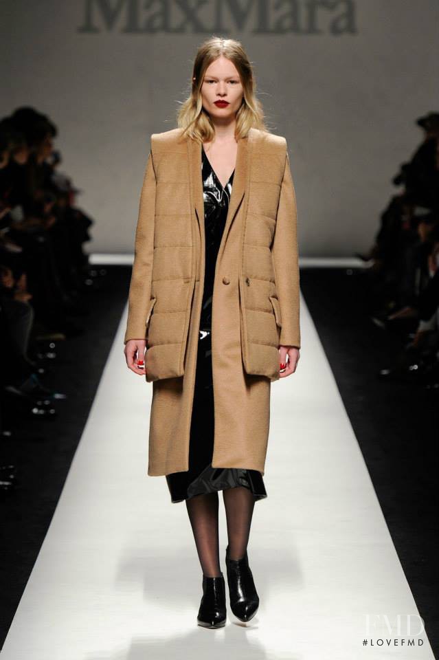 Anna Ewers featured in  the Max Mara fashion show for Autumn/Winter 2014