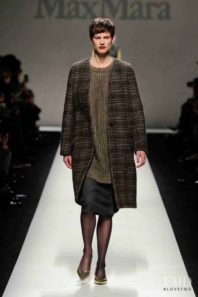 Saskia de Brauw featured in  the Max Mara fashion show for Autumn/Winter 2014