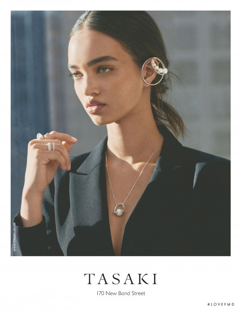 Ellen Rosa featured in  the Tasaki advertisement for Autumn/Winter 2019