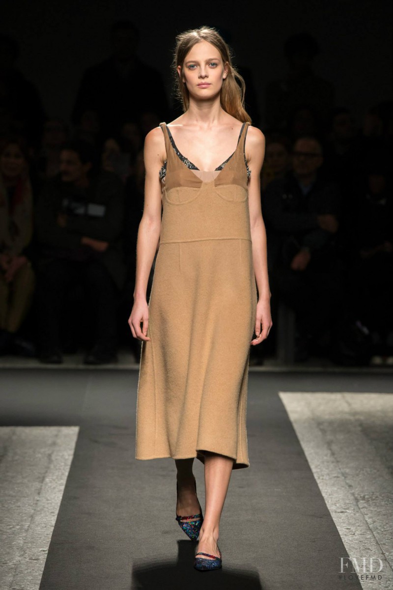 Ine Neefs featured in  the N° 21 fashion show for Autumn/Winter 2014