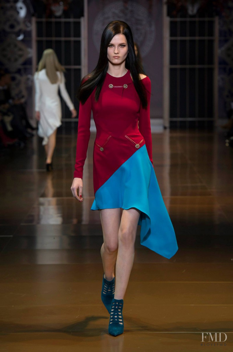 Katlin Aas featured in  the Versace fashion show for Autumn/Winter 2014