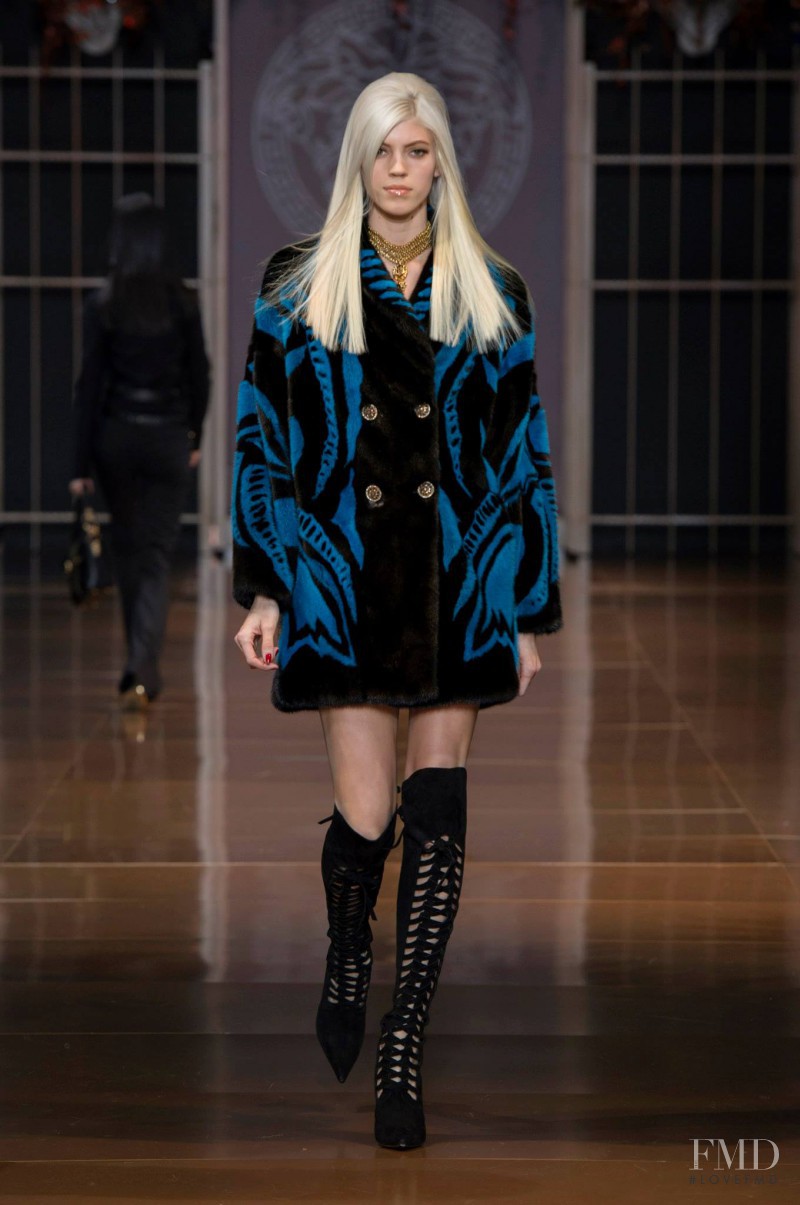 Devon Windsor featured in  the Versace fashion show for Autumn/Winter 2014