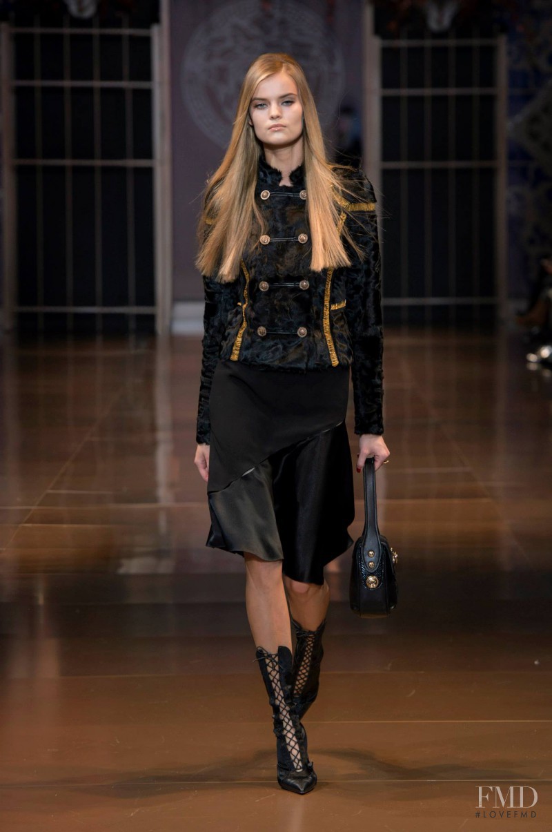 Versace fashion show for Autumn/Winter 2014