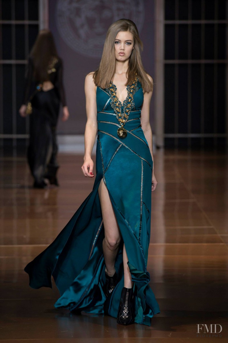 Lindsey Wixson featured in  the Versace fashion show for Autumn/Winter 2014