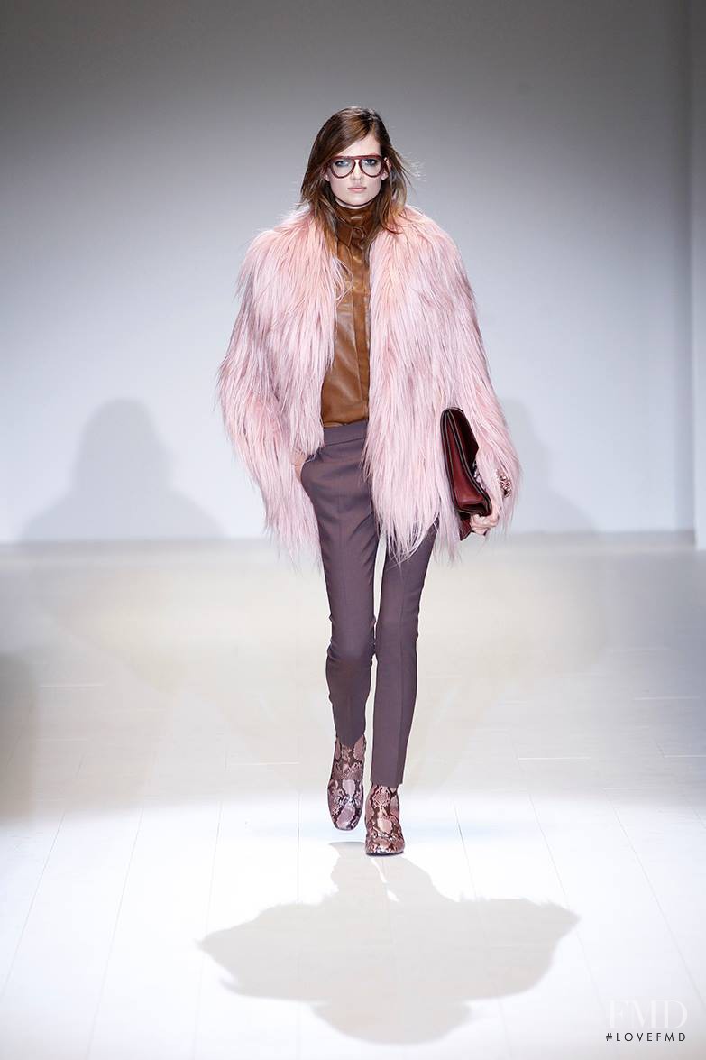 Bette Franke featured in  the Gucci Boyish Romanticism fashion show for Autumn/Winter 2014