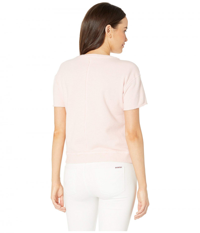 Sarah Stephens featured in  the Zappos catalogue for Autumn/Winter 2019