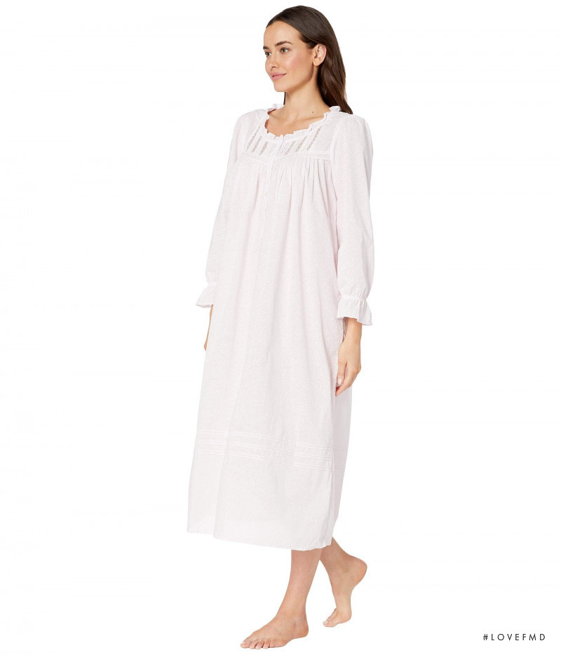 Sarah Stephens featured in  the Zappos catalogue for Autumn/Winter 2019