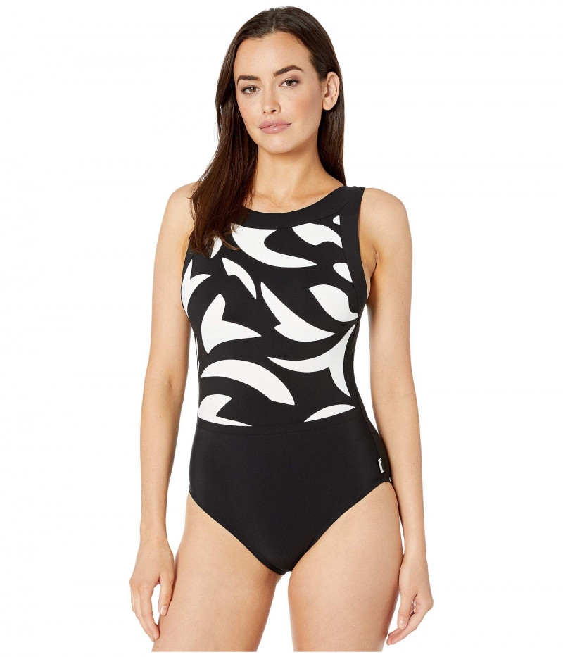 Sarah Stephens featured in  the Zappos Swimwear catalogue for Autumn/Winter 2019