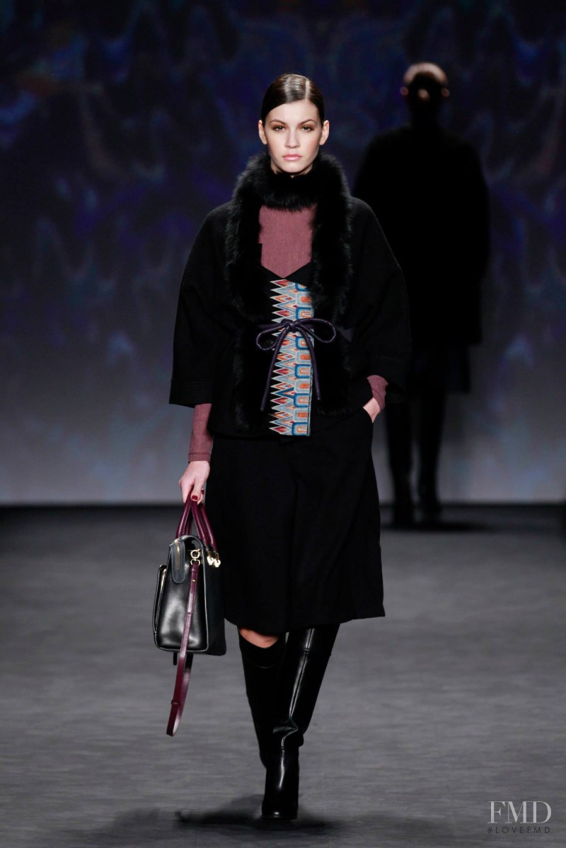 Vivienne Tam fashion show for Autumn/Winter 2014