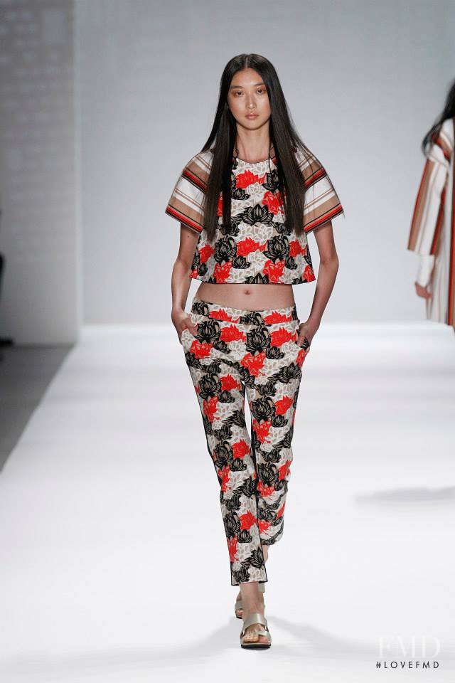 Vivienne Tam fashion show for Spring/Summer 2014