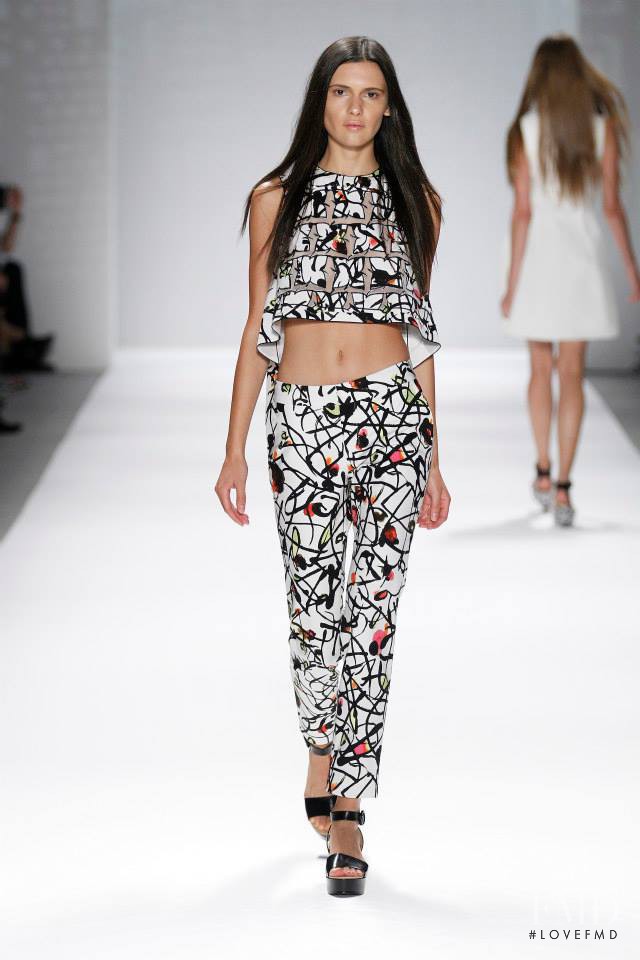 Vivienne Tam fashion show for Spring/Summer 2014