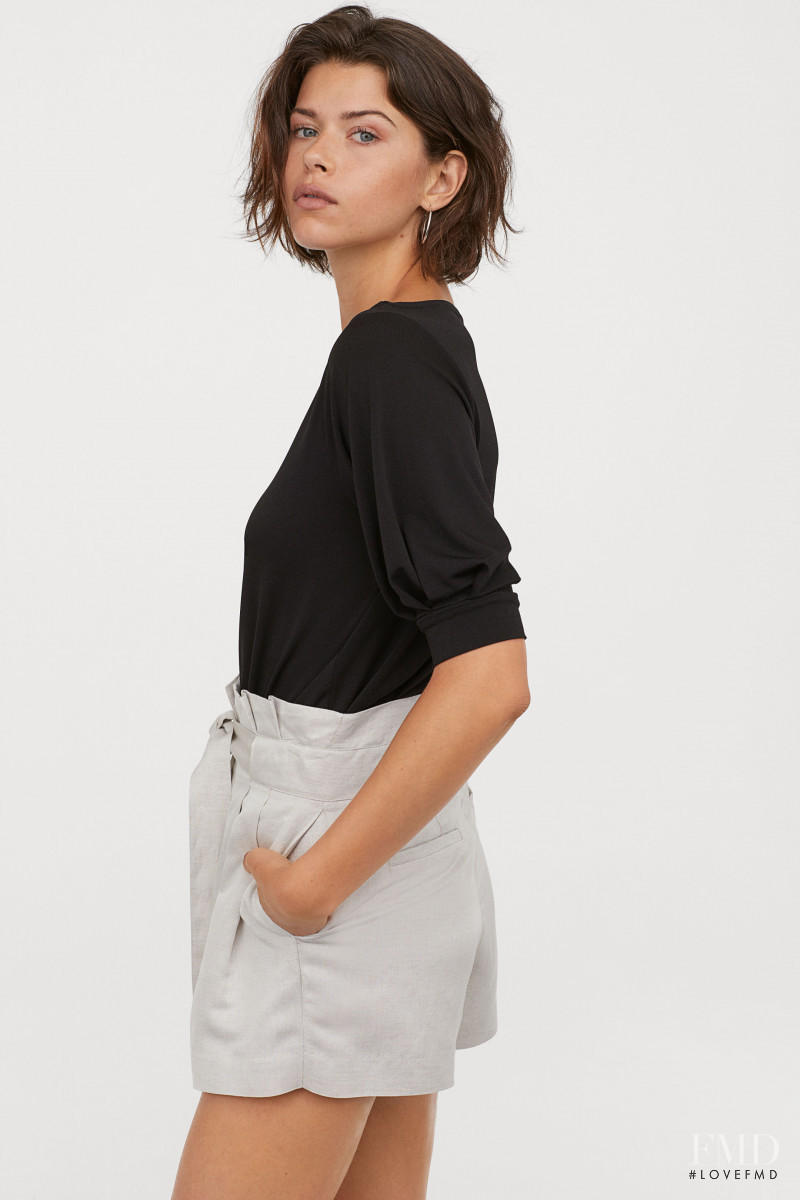Georgia Fowler featured in  the H&M catalogue for Fall 2019