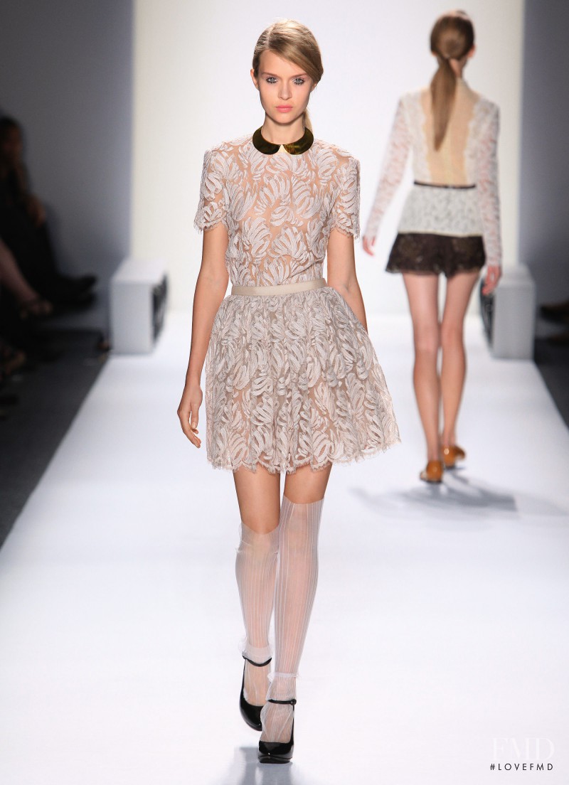 Honor fashion show for Spring/Summer 2012