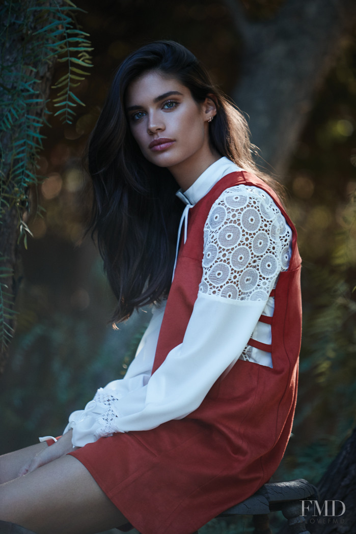 Sara Sampaio featured in  the Tularosa advertisement for Autumn/Winter 2016