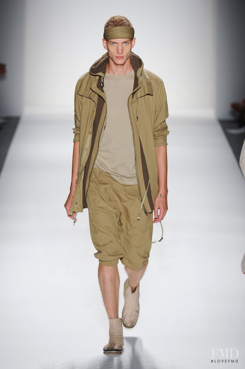 Nicholas K fashion show for Spring/Summer 2014