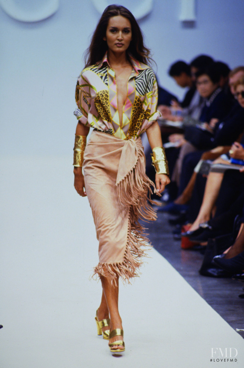 Gail Elliott featured in  the Gucci fashion show for Spring/Summer 1993