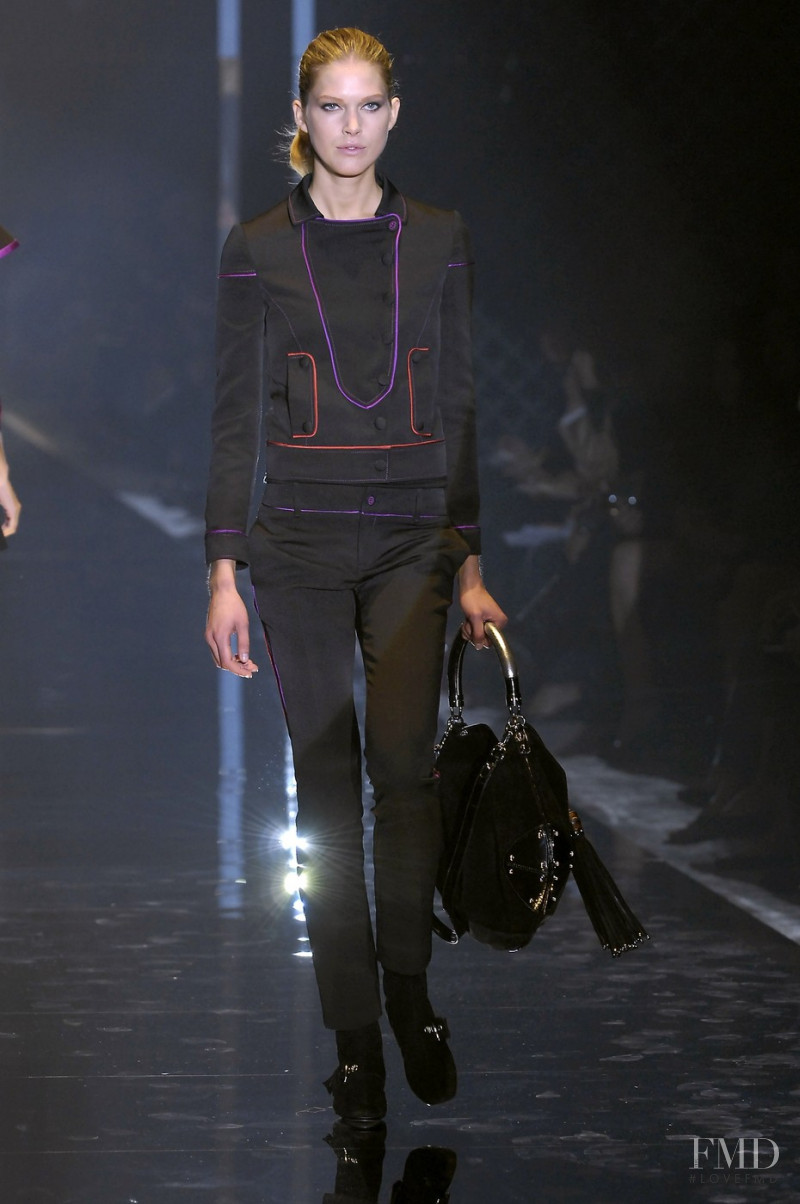 Iselin Steiro featured in  the Gucci fashion show for Spring/Summer 2007