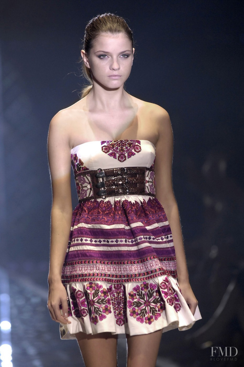 Jeisa Chiminazzo featured in  the Gucci fashion show for Spring/Summer 2007