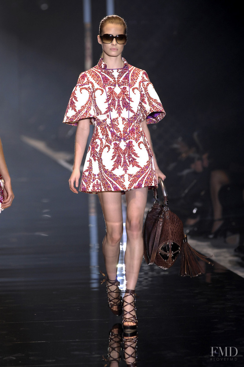 Julia Dunstall featured in  the Gucci fashion show for Spring/Summer 2007