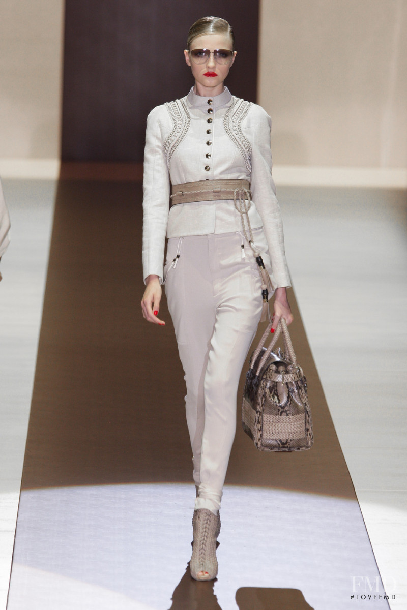 Vlada Roslyakova featured in  the Gucci fashion show for Spring/Summer 2011