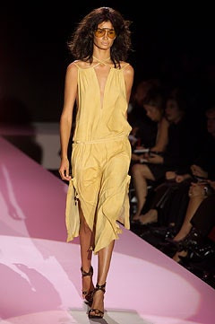 Gucci fashion show for Spring/Summer 2002
