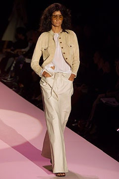 Gucci fashion show for Spring/Summer 2002