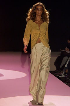 Gucci fashion show for Spring/Summer 2002