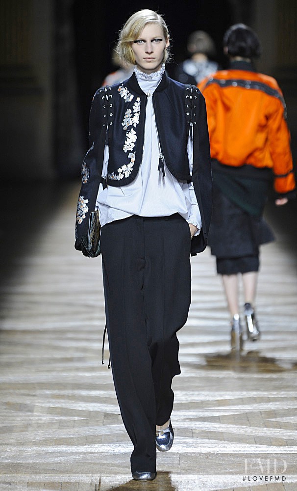 Julia Nobis featured in  the Dries van Noten fashion show for Autumn/Winter 2014