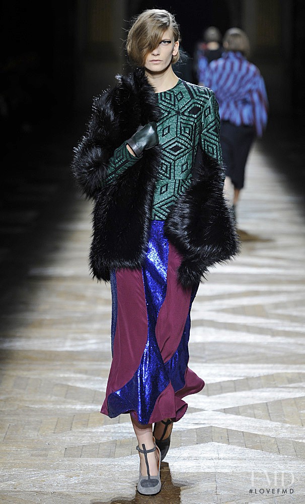 Valerija Kelava featured in  the Dries van Noten fashion show for Autumn/Winter 2014