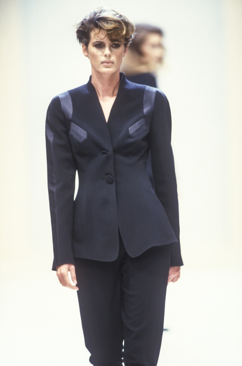 Elizabeth Josie Borain featured in  the Jil Sander fashion show for Autumn/Winter 1992