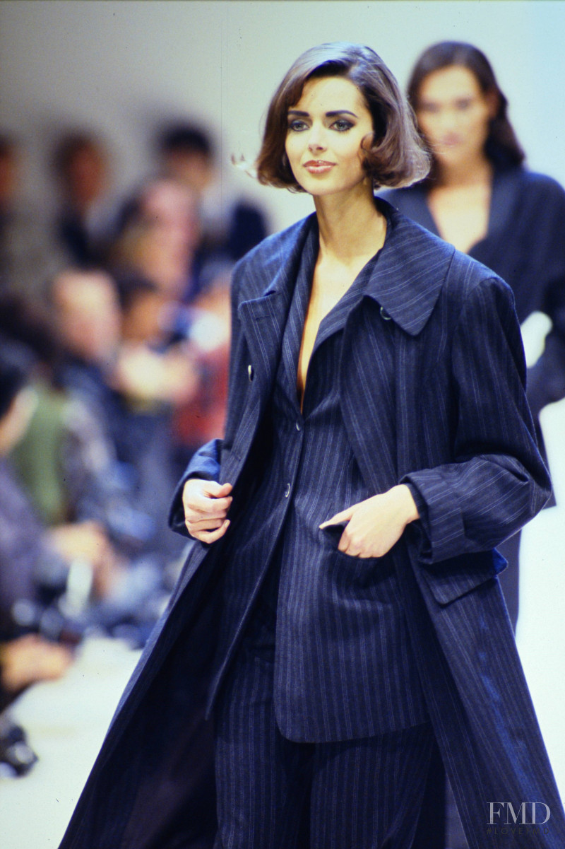 Heather Stewart-Whyte featured in  the Jil Sander fashion show for Autumn/Winter 1992