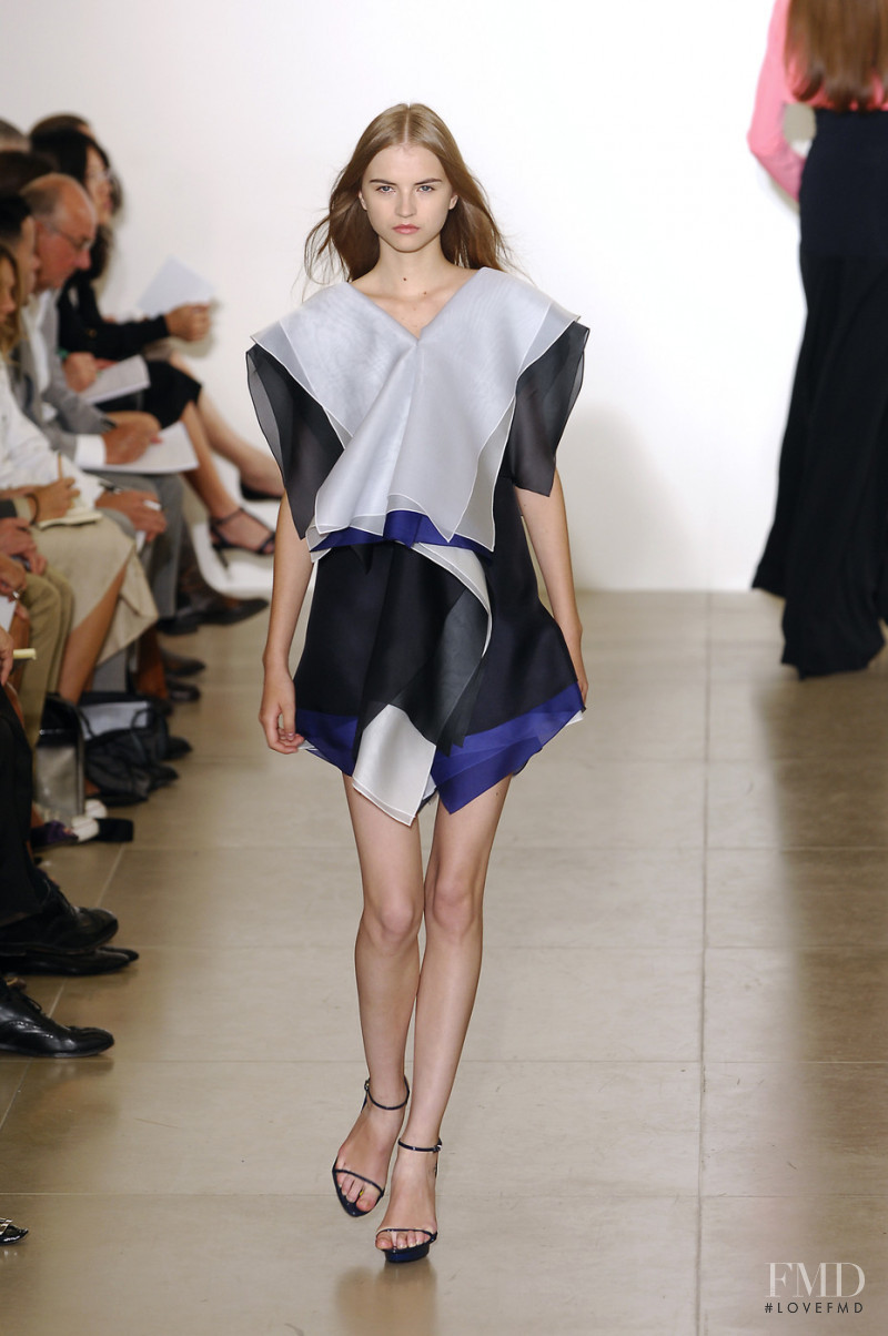 Anabela Belikova featured in  the Jil Sander fashion show for Spring/Summer 2008