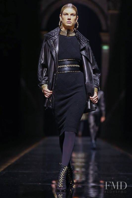 Angela Lindvall featured in  the Balmain fashion show for Autumn/Winter 2014