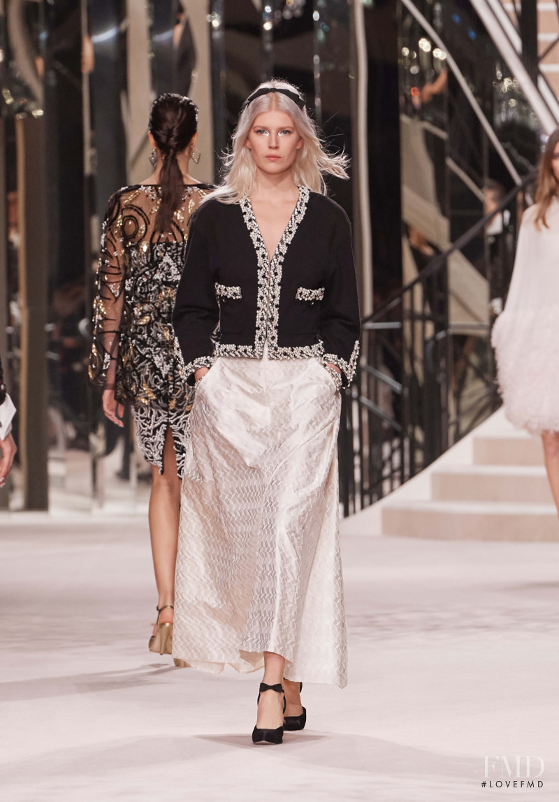 Ola Rudnicka featured in  the Chanel fashion show for Pre-Fall 2020