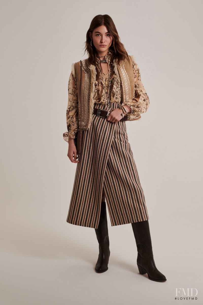 Grace Elizabeth featured in  the Etro lookbook for Pre-Fall 2020