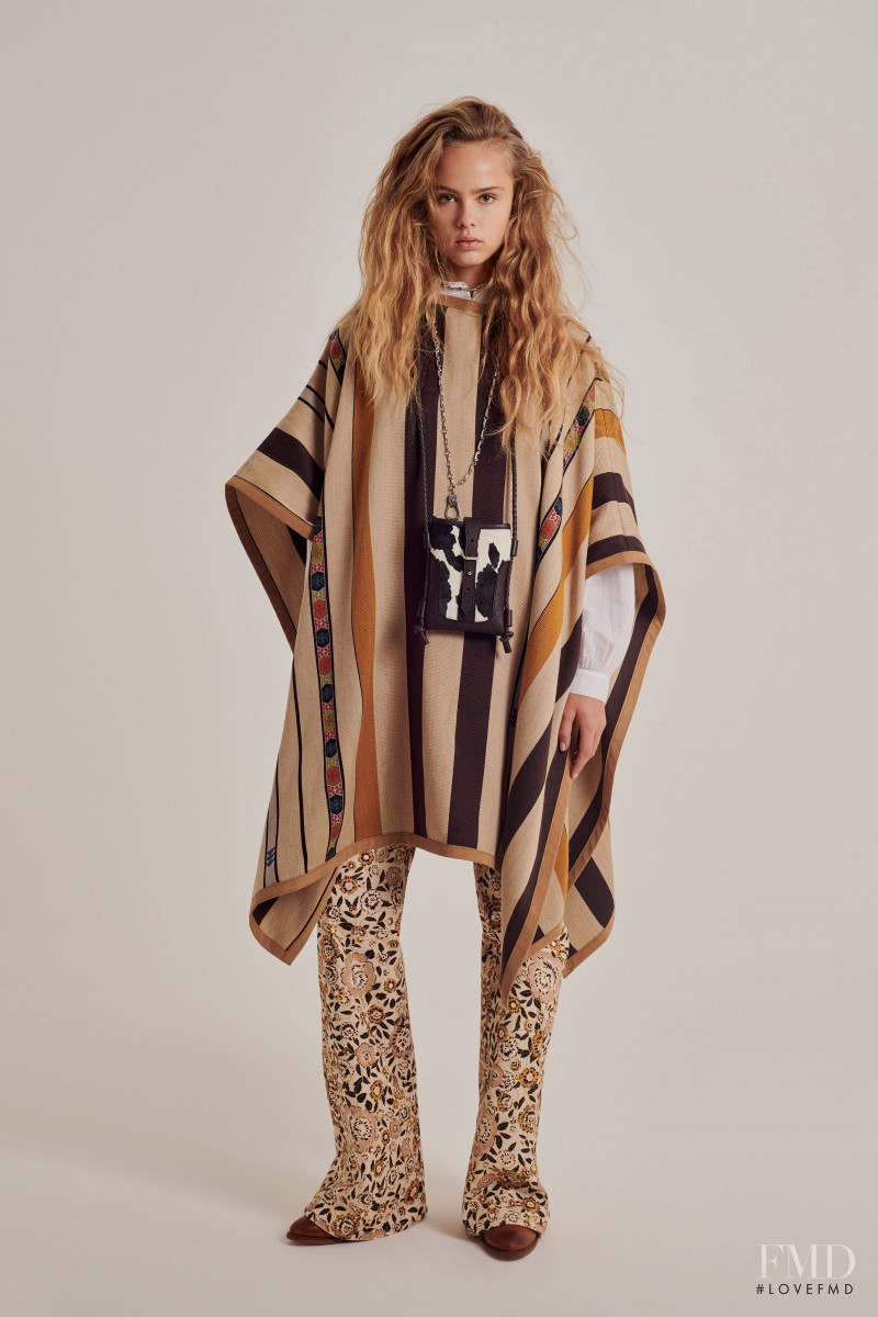 Olivia Vinten featured in  the Etro lookbook for Pre-Fall 2020
