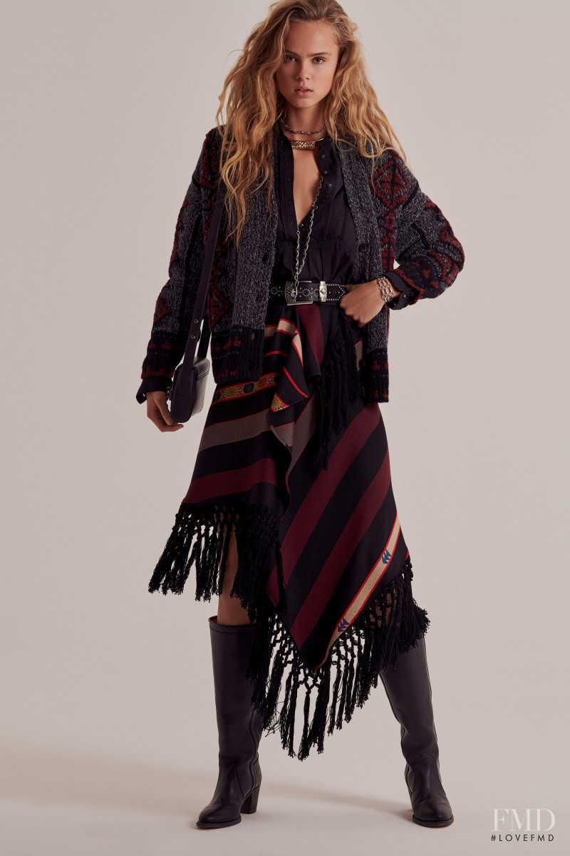 Olivia Vinten featured in  the Etro lookbook for Pre-Fall 2020