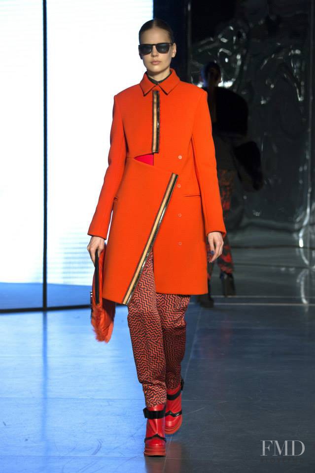 Elisabeth Erm featured in  the Kenzo fashion show for Autumn/Winter 2014