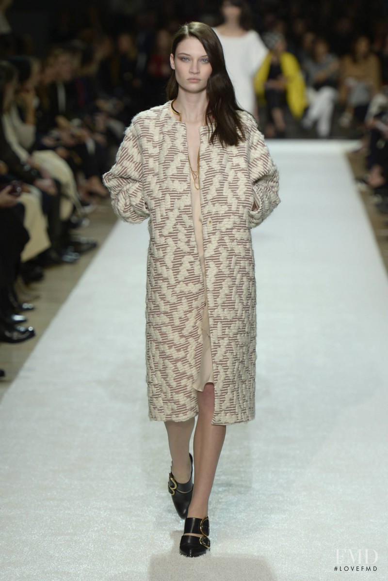 Lieke van Houten featured in  the Chloe fashion show for Autumn/Winter 2014