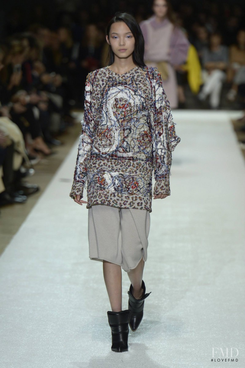 Xiao Wen Ju featured in  the Chloe fashion show for Autumn/Winter 2014