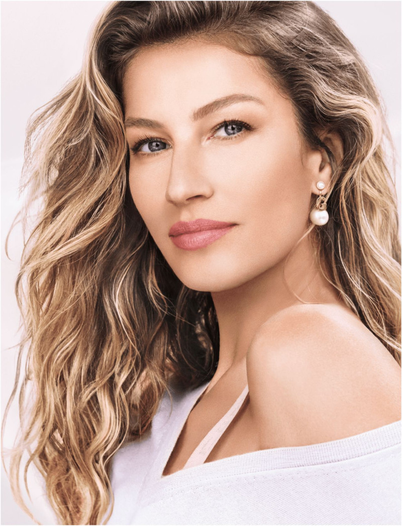 Gisele Bundchen featured in  the Dior Beauty advertisement for Spring/Summer 2020