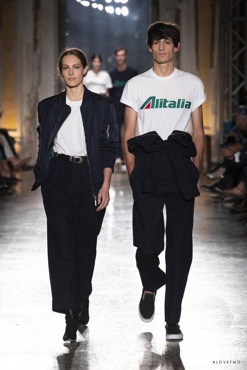 Alberta Ferretti fashion show for Resort 2019