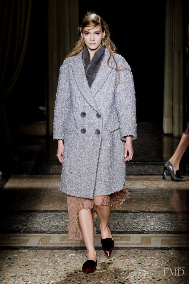Vera Vavrova featured in  the Aquilano.Rimondi fashion show for Autumn/Winter 2014