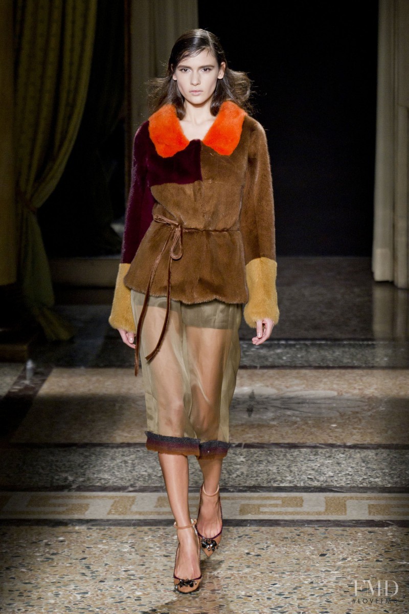 Iana Godnia featured in  the Aquilano.Rimondi fashion show for Autumn/Winter 2014