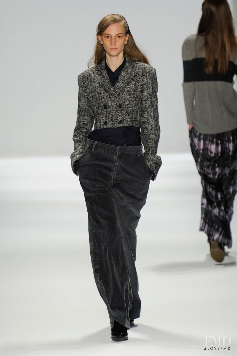 Richard Chai fashion show for Autumn/Winter 2012