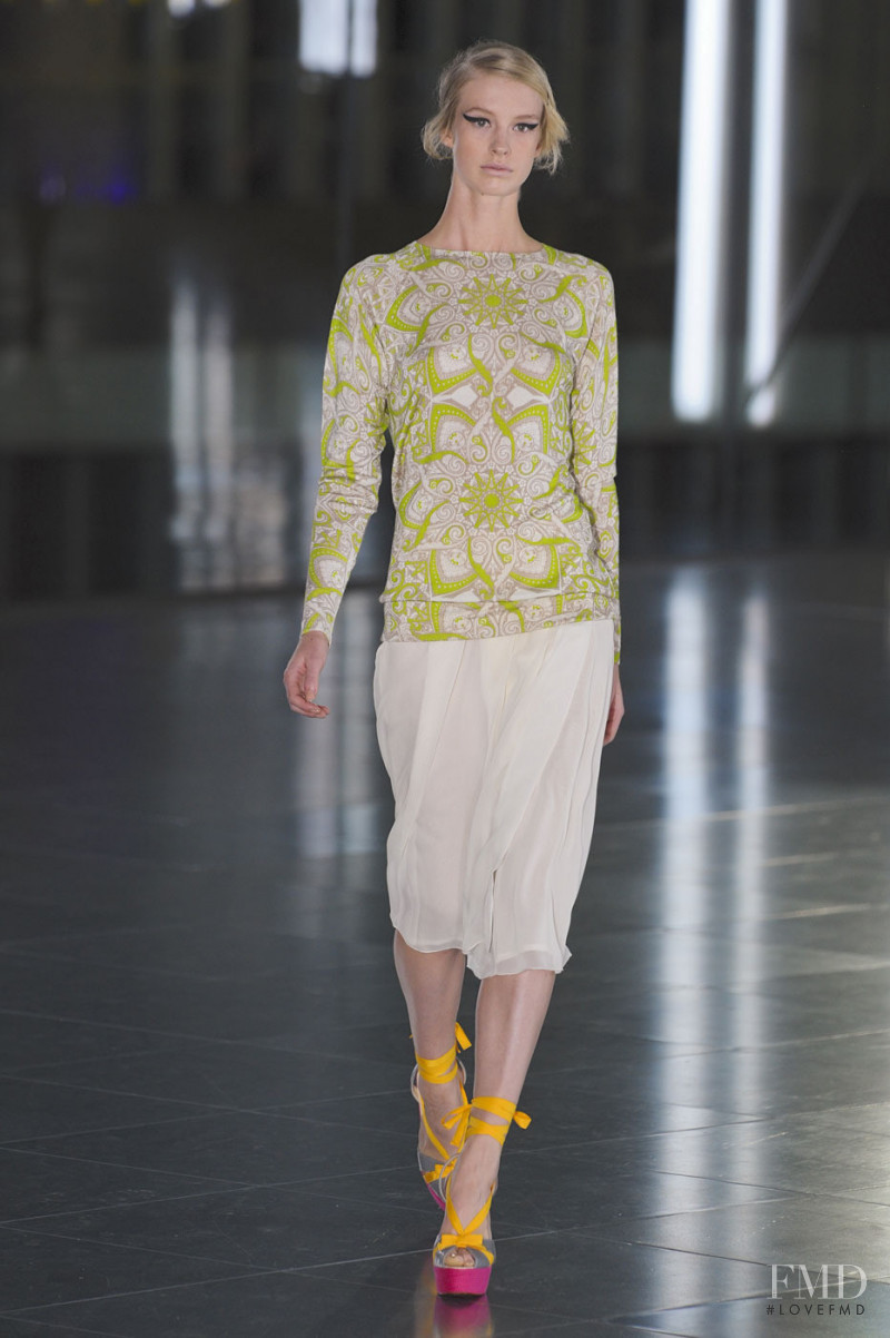 Jonathan Saunders fashion show for Spring/Summer 2012